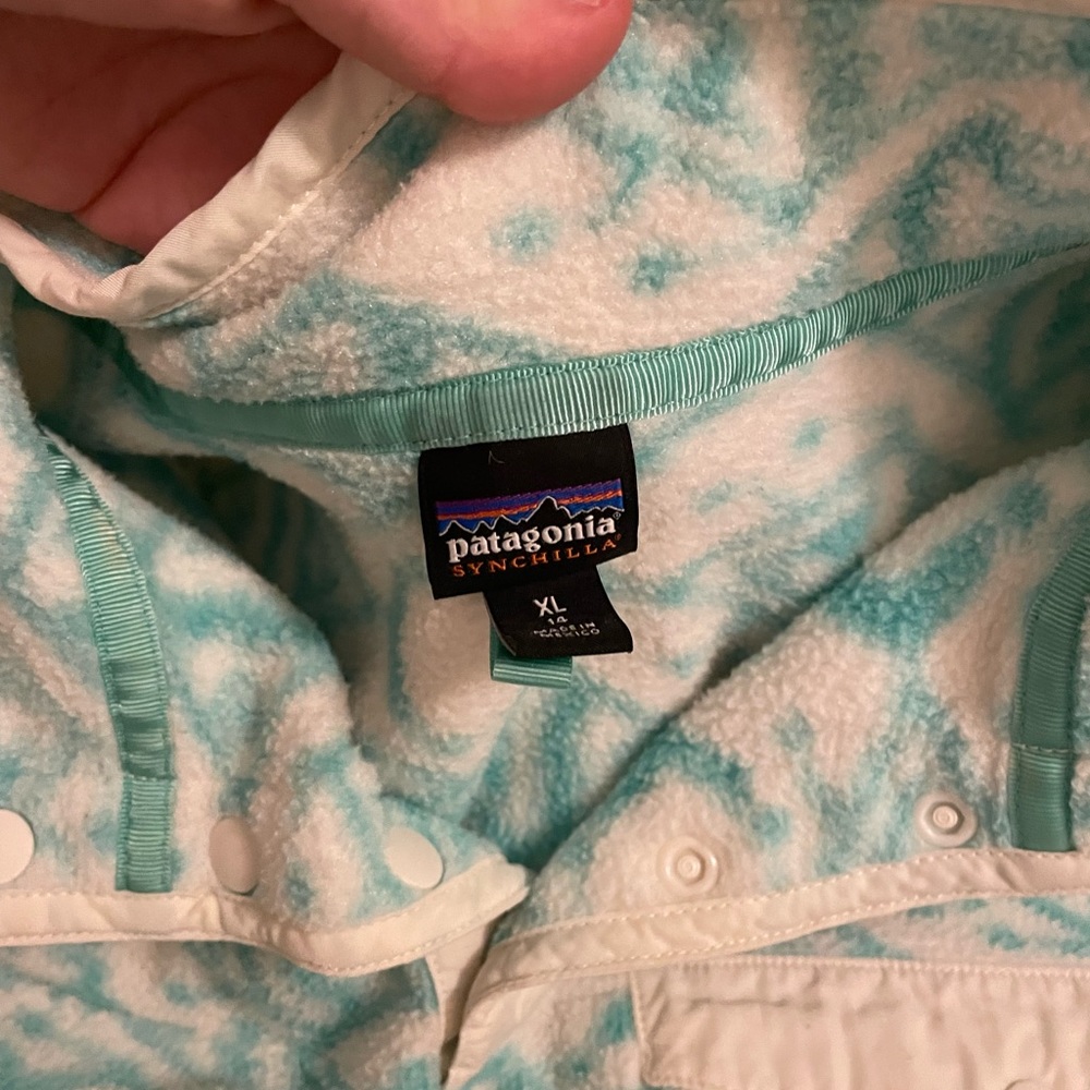 Girls xs Patagonia jacket! - Picture 3 of 3